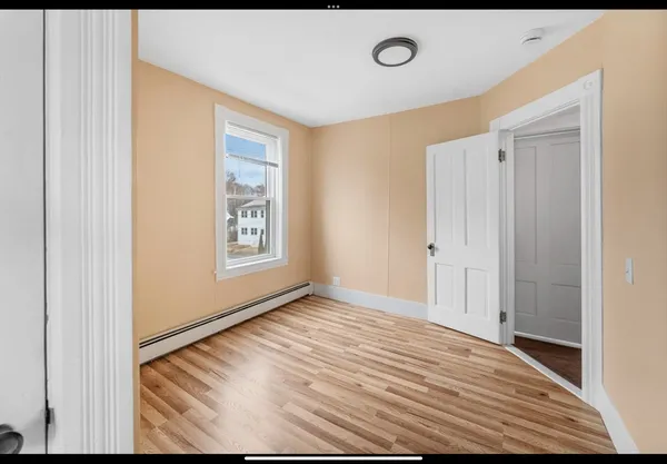 $1,700 | 25 Coleman Street, Unit 2, Gardner, MA 01440