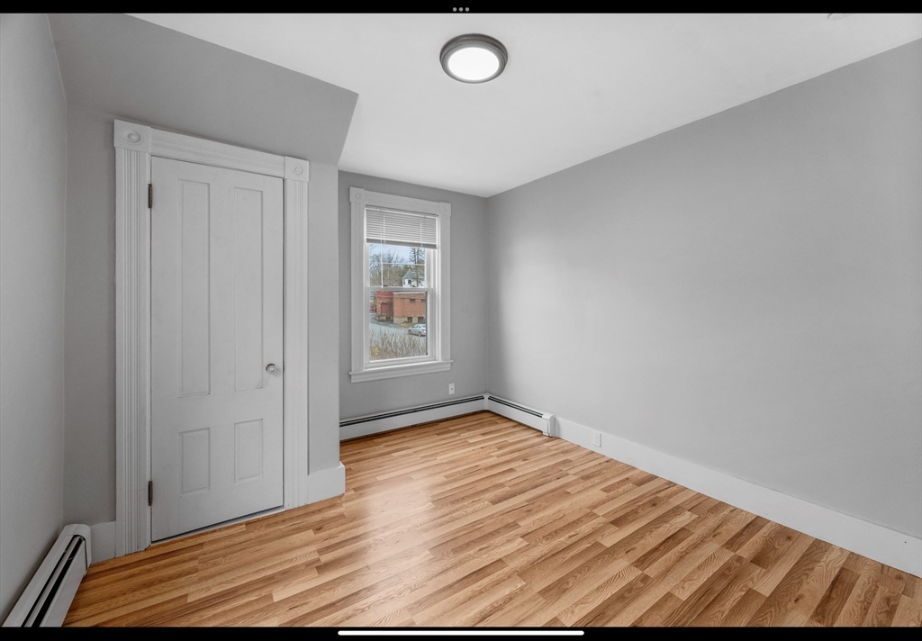 25 Coleman Street, Unit 2 Gardner, MA 01440 - Photo 6 of 11