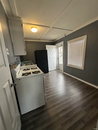 $180,000 | 1224 North First Avenue, Evansville, IN 47710