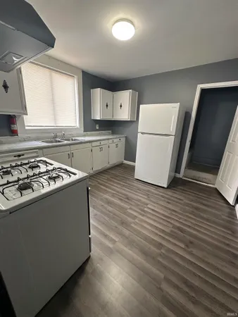$180,000 | 1224 North First Avenue, Evansville, IN 47710