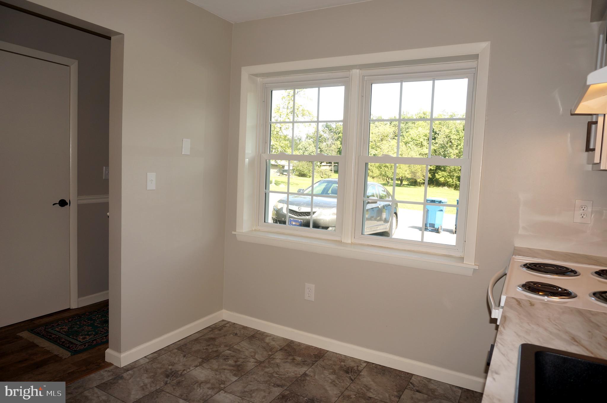 621 Range End Road, Unit 3 Dillsburg, PA 17019 - Photo 18 of 39 Room for Small Table for Two!