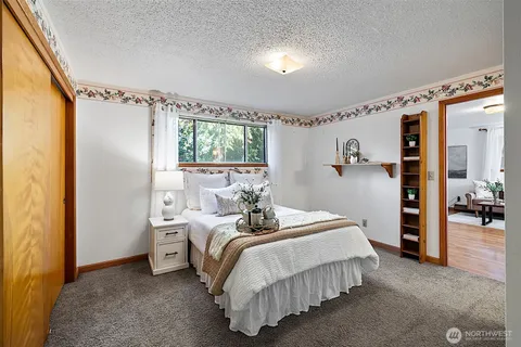 $909,950 | 6421 144th Street Northwest, Gig Harbor, WA 98332