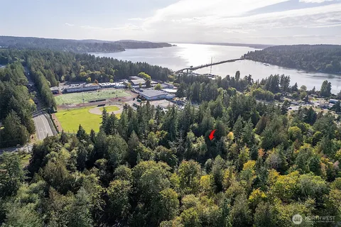 $909,950 | 6421 144th Street Northwest, Gig Harbor, WA 98332