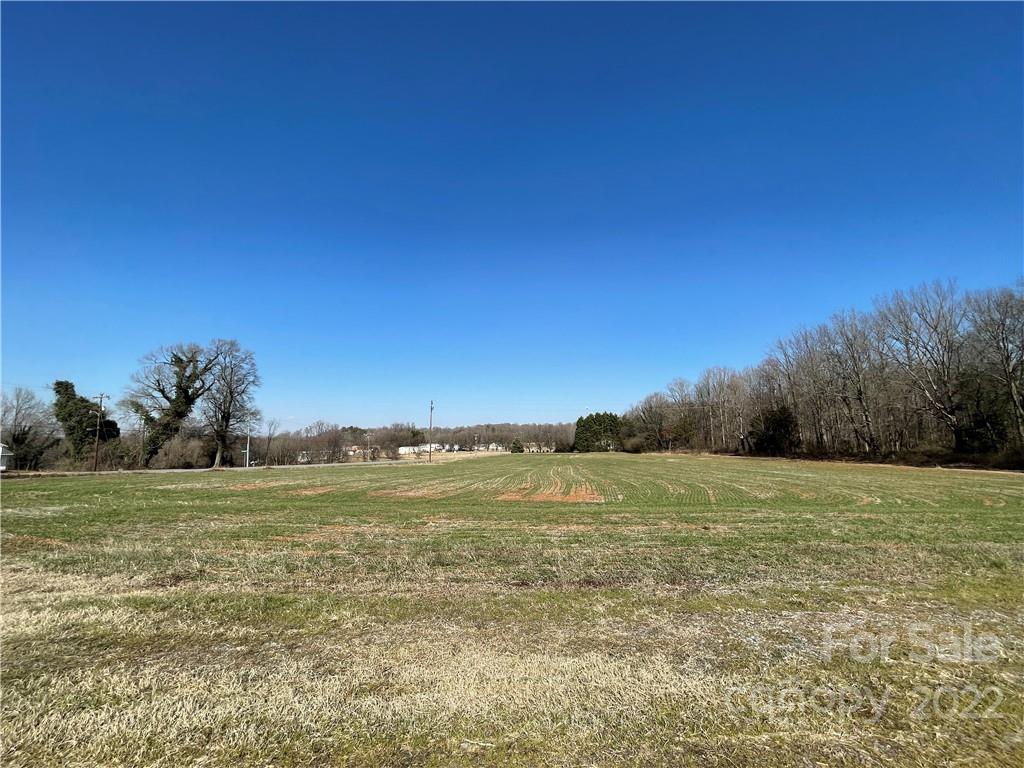 320 Tryon School Road Bessemer City, NC 28016 - Photo 12 of 17 Gallery Image 12