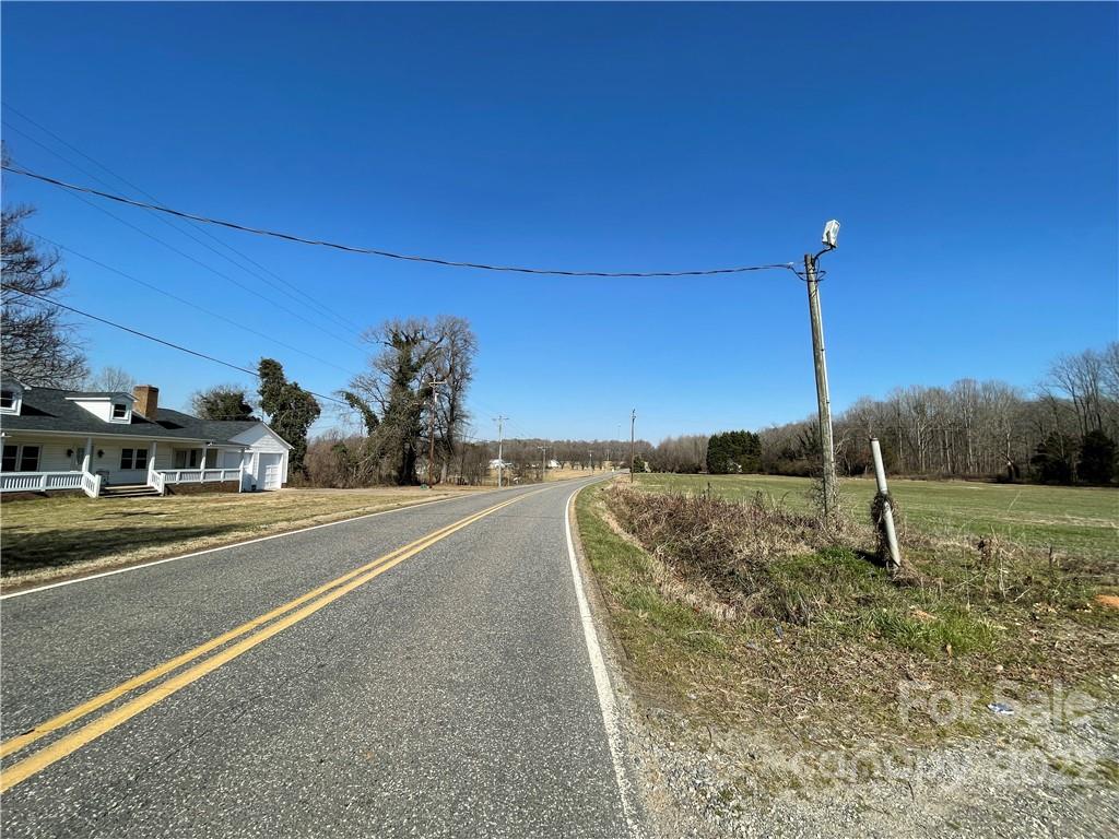 320 Tryon School Road Bessemer City, NC 28016 - Photo 16 of 17 Gallery Image 16