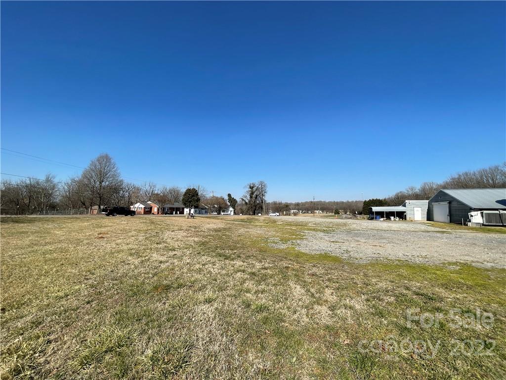 320 Tryon School Road Bessemer City, NC 28016 - Photo 7 of 17 Gallery Image 7