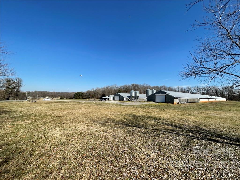 320 Tryon School Road Bessemer City, NC 28016 - Photo 8 of 17 Gallery Image 8