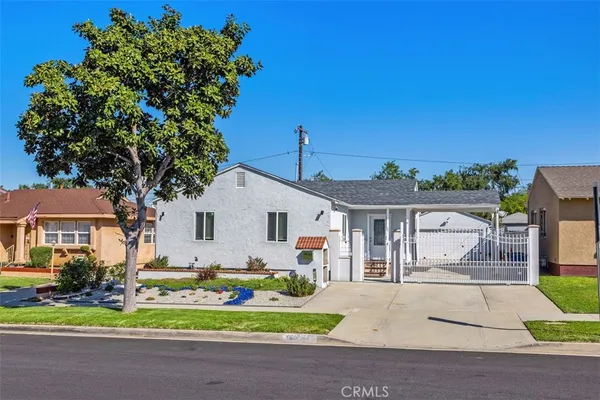 $880,000 | 1655 West 110th Street, Los Angeles, CA 90047