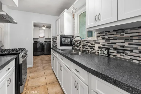 $880,000 | 1655 West 110th Street, Los Angeles, CA 90047