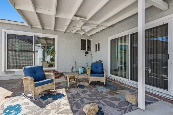 $880,000 | 1655 West 110th Street, Los Angeles, CA 90047