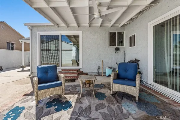 $880,000 | 1655 West 110th Street, Los Angeles, CA 90047