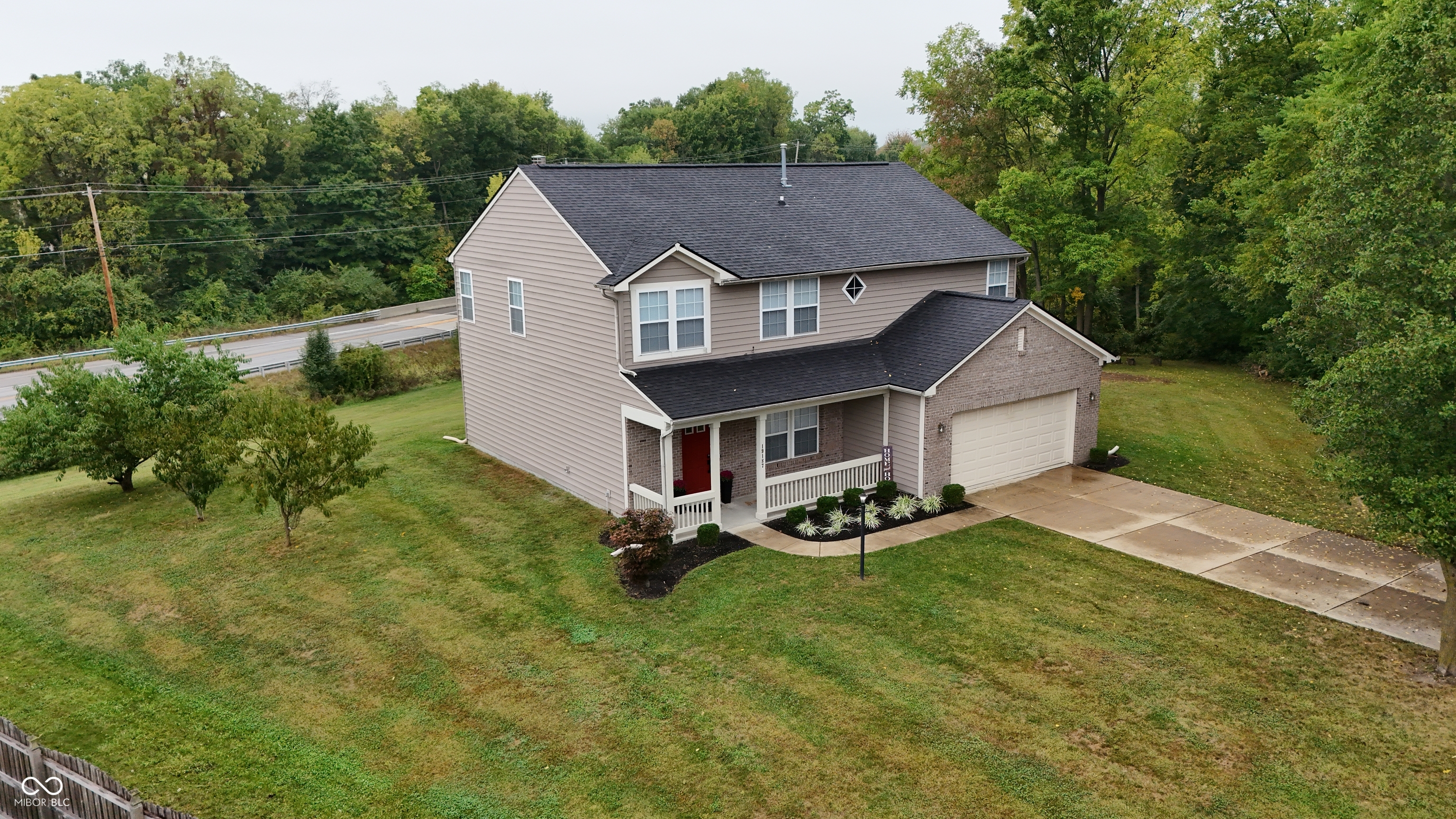 19187 Outer Bank Road Noblesville, IN 46062 - Photo 4 of 39 Gallery Image 4