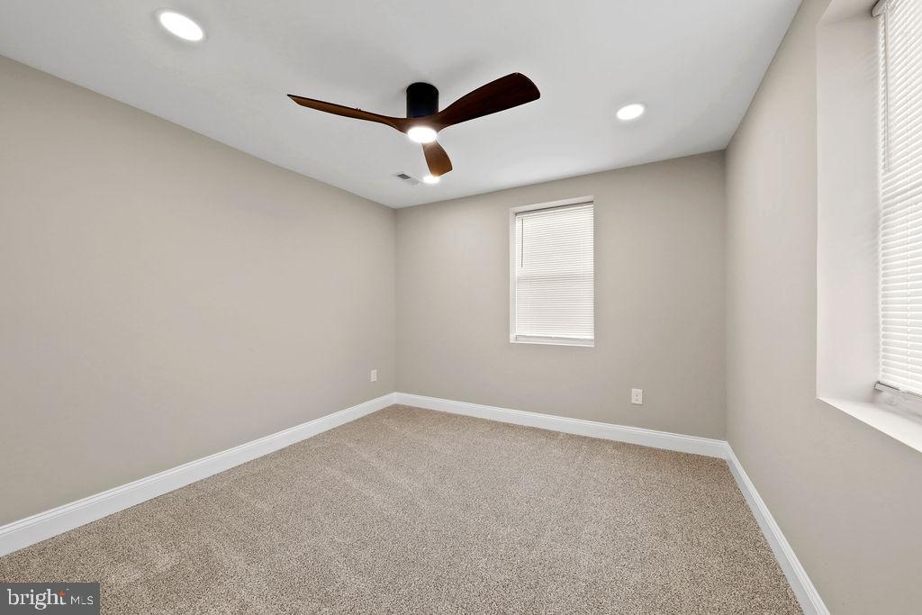 925 Union Landing Road Cinnaminson, NJ 08077 - Photo 26 of 42 Bright and airy versatile living space.