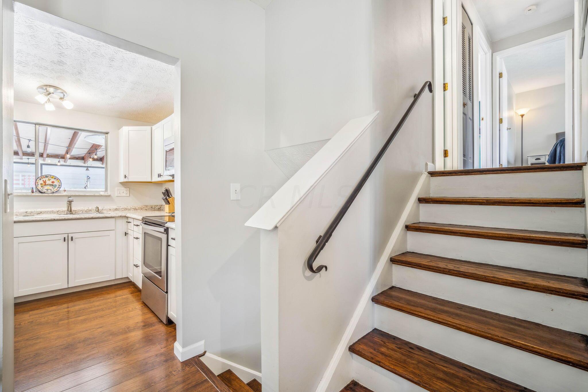 3475 Fox Run Road Westerville, OH 43081 - Photo 5 of 42 5-web-or-mls-3475-fox-run-rd