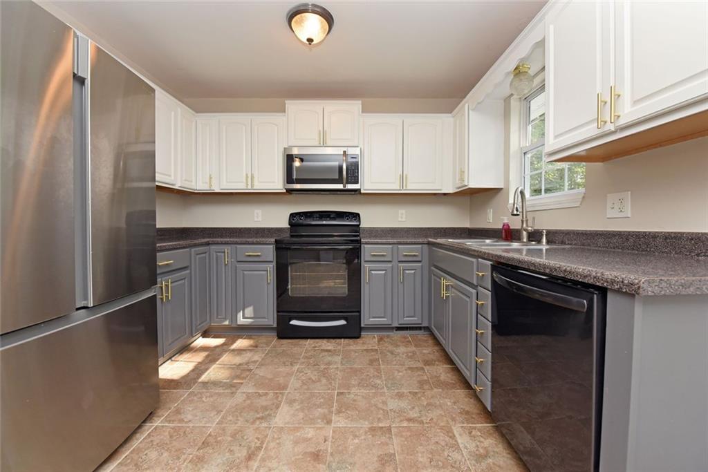 54 Poplar Road Commerce, GA 30529 - Photo 3 of 21 Gallery Image 3