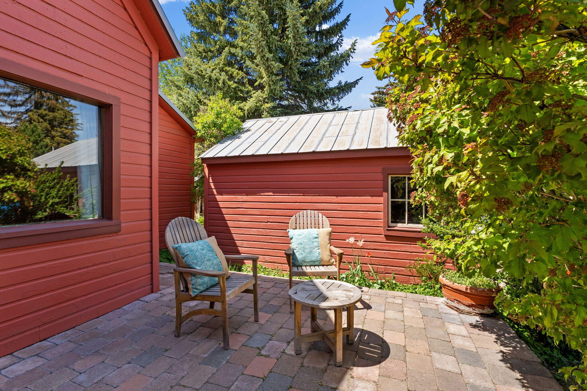 413 North 1st Avenue Hailey, ID 83333 - Photo 6 of 44 Paver patio + garage