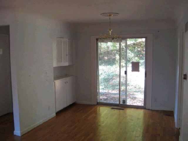 1000 Brighton Road Jackson, MI 49203 - Photo 5 of 8 Photo 5