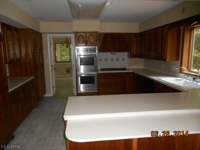 730 Hampton Ridge Drive Akron, OH 44313 - Photo 4 of 15 Gallery Image 4