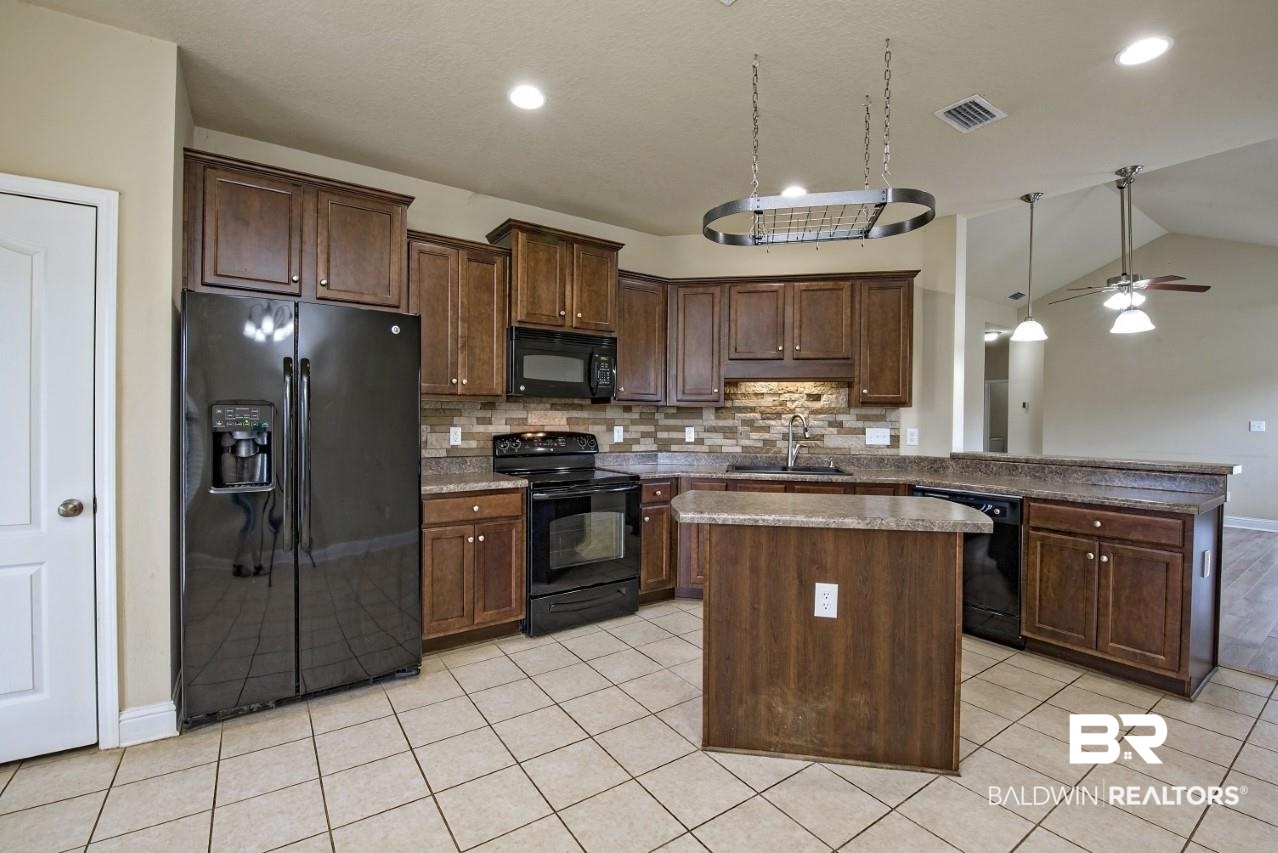 10385 Fionn Loop Daphne, AL 36526 - Photo 9 of 24 Gallery Image 9