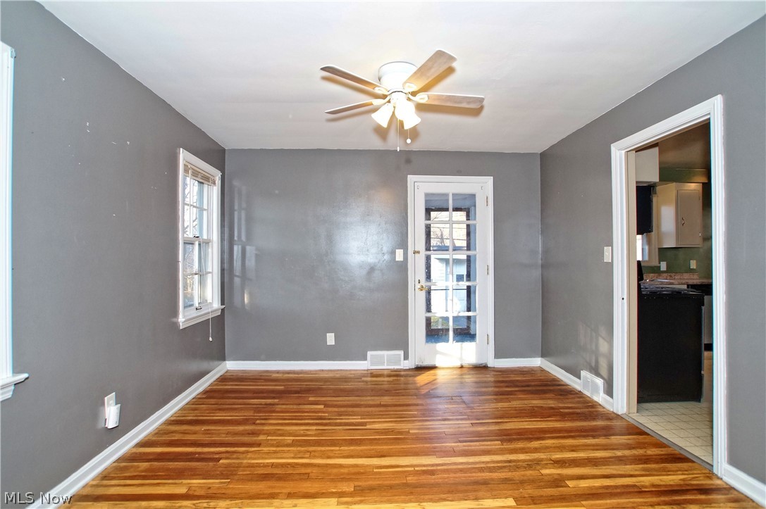 3545 Boynton Road Cleveland Heights, OH 44121 - Photo 8 of 33