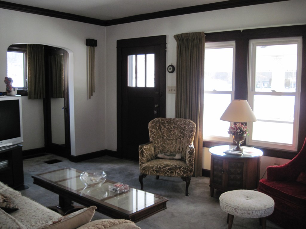 1561 Mercer Road Franklin, PA 16323 - Photo 10 of 13 Gallery Image 10
