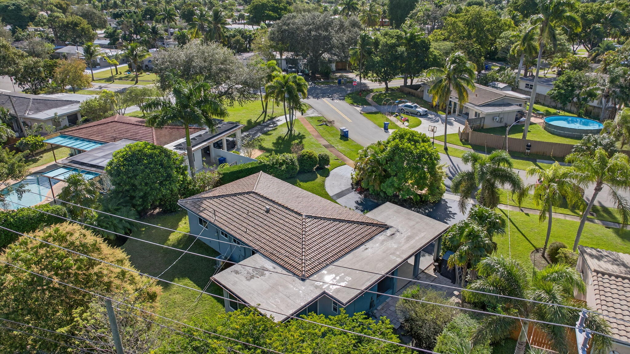 425 Southwest 10th Street Pompano Beach, FL 33060 - Photo 37 of 47 an aerial view of a house with garden space and street view