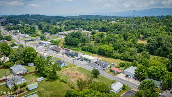 $125,000 | 423 East Bernard Avenue, Unit 33 & 34, Greeneville, TN 37745