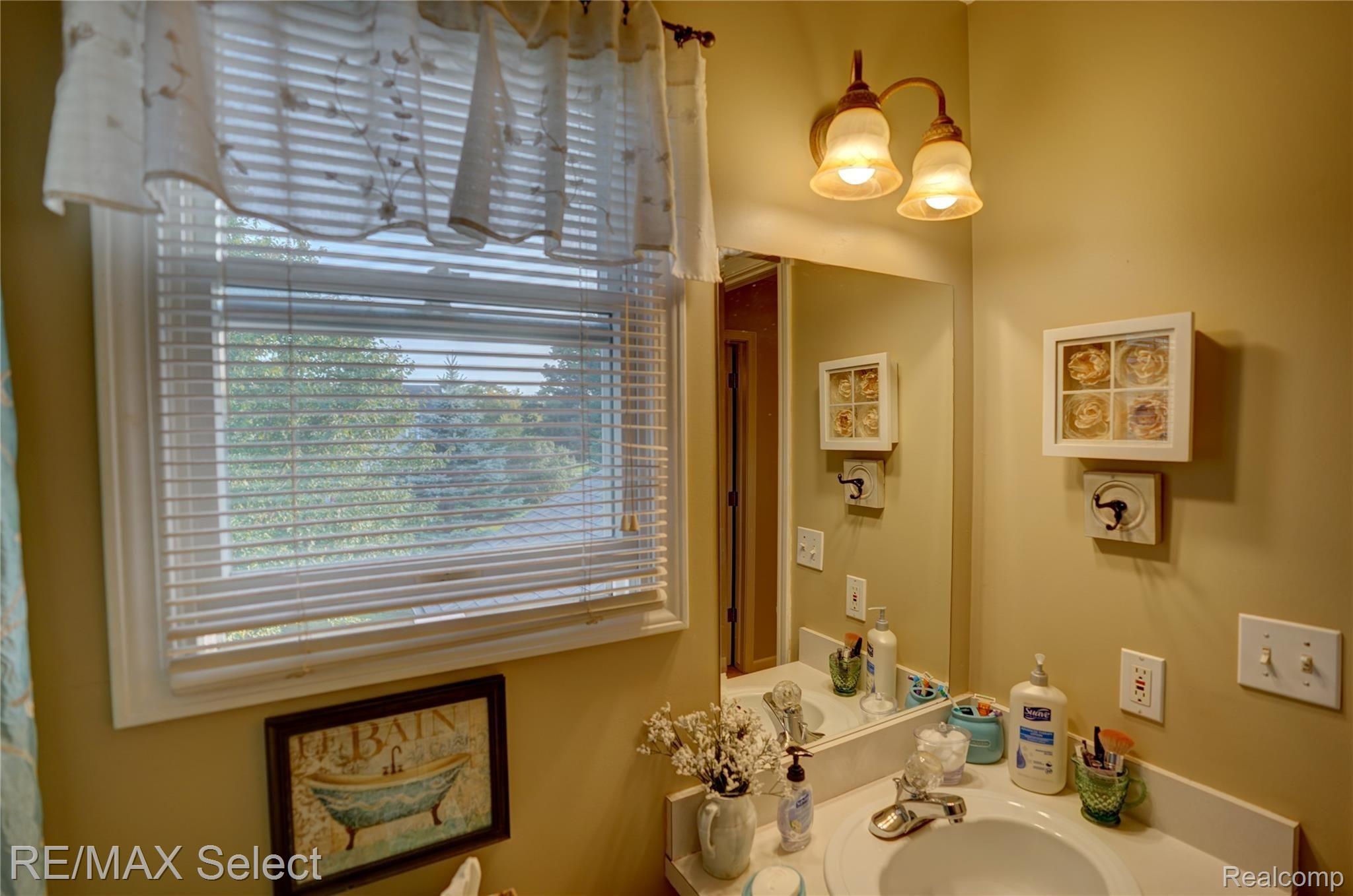 8224 North Genesee Road Mount Morris, MI 48458 - Photo 29 of 57 8224 N Genesee Road 48.jpg