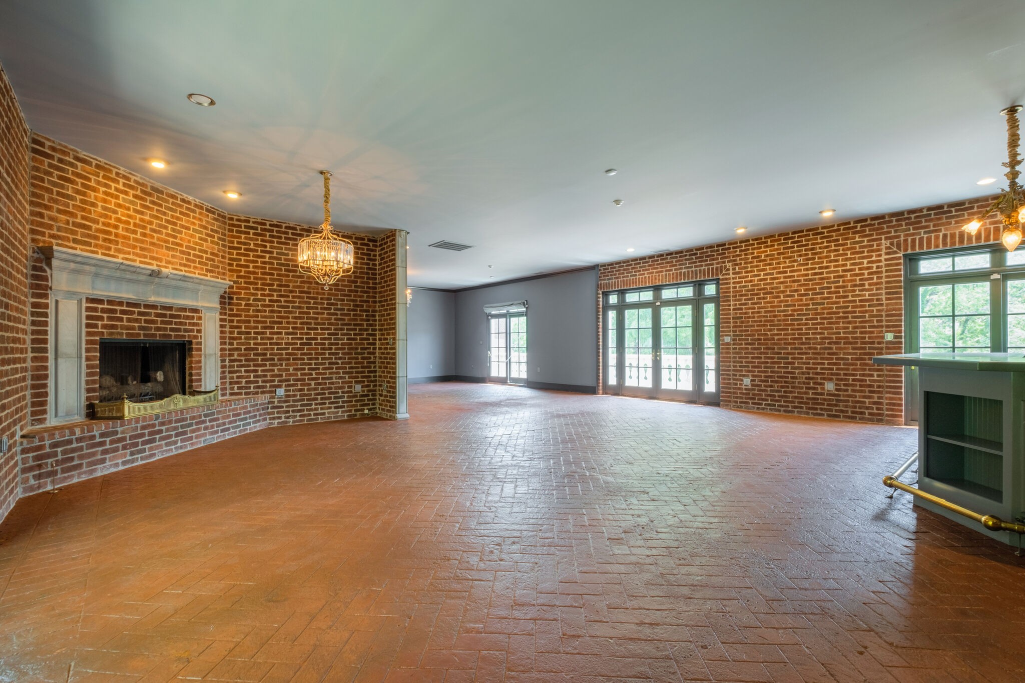 9600 Concord Road Brentwood, TN 37027 - Photo 82 of 99 a view of livingroom with fireplace and window