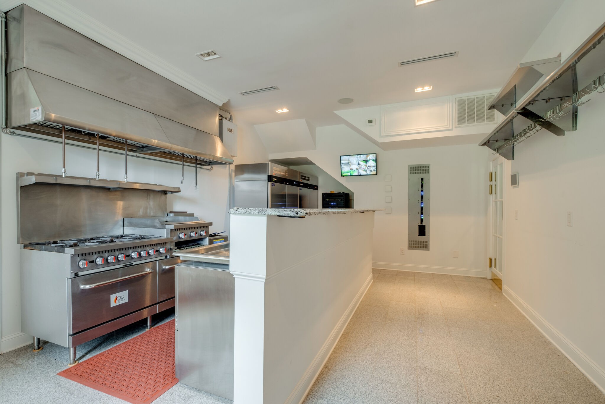 9600 Concord Road Brentwood, TN 37027 - Photo 91 of 99 a kitchen with stainless steel appliances a stove a refrigerator and a sink