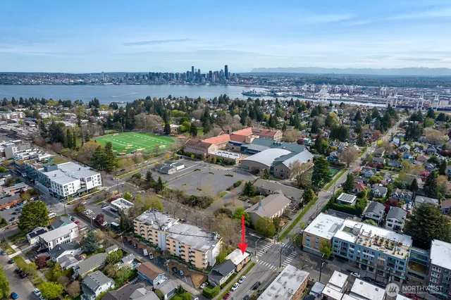 $1,425,000 | 3045 California Avenue Southwest, Seattle, WA 98116