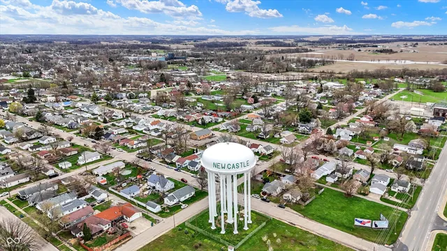 $175,000 | 1404 South 23rd Street, New Castle, IN 47362