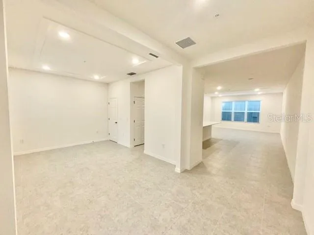 $2,595 | 1463 Alston Bay Boulevard, Apopka, FL 32703