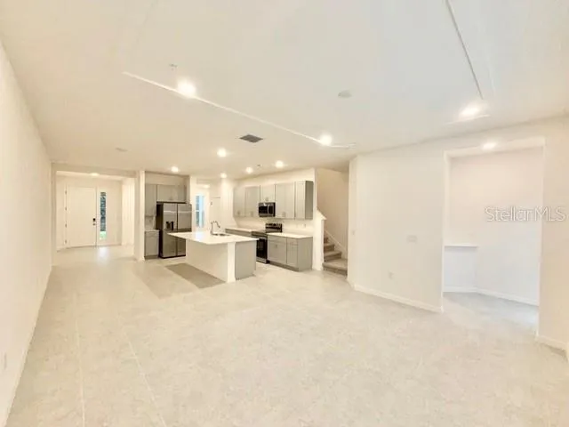 $2,595 | 1463 Alston Bay Boulevard, Apopka, FL 32703