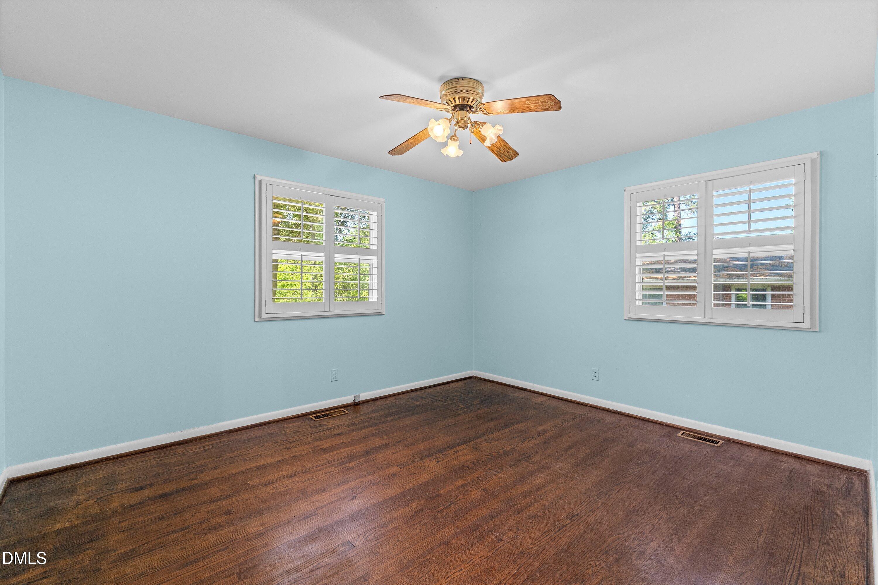 3211 Plantation Road Raleigh, NC 27609 - Photo 37 of 54 37-3211 Plantation Rd _3608