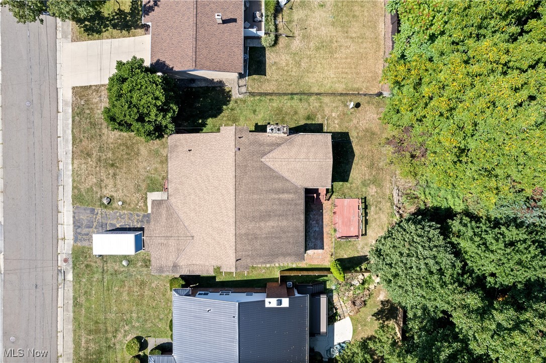 441 Sandhurst Road Akron, OH 44333 - Photo 29 of 30 Gallery Image 29