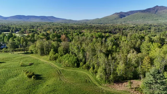 $1,495,000 | 69 Casey Lane, Jefferson, NH 03583