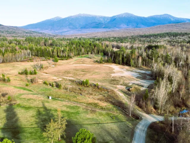 $1,495,000 | 69 Casey Lane, Jefferson, NH 03583