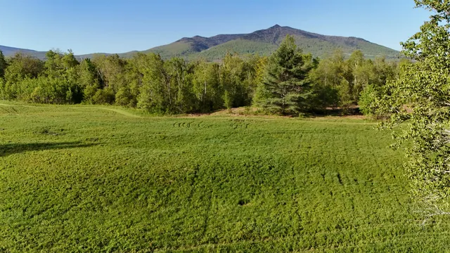 $1,495,000 | 69 Casey Lane, Jefferson, NH 03583
