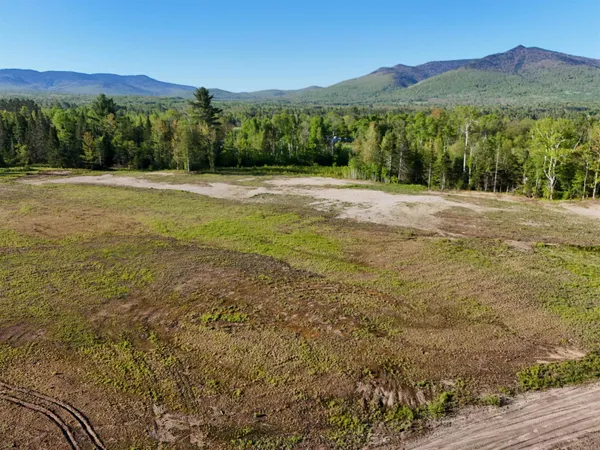 $1,495,000 | 69 Casey Lane, Jefferson, NH 03583