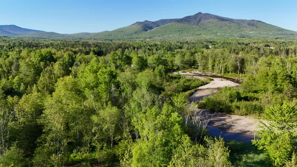 $1,495,000 | 69 Casey Lane, Jefferson, NH 03583