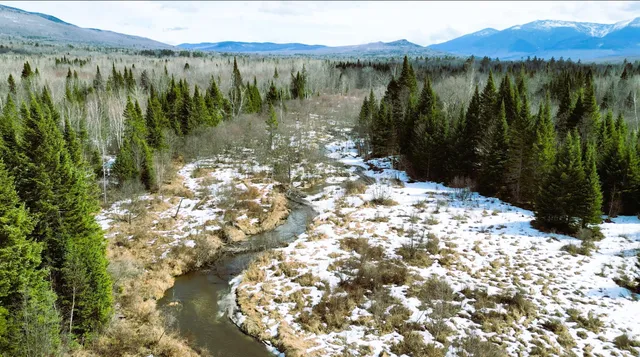 $1,495,000 | 69 Casey Lane, Jefferson, NH 03583