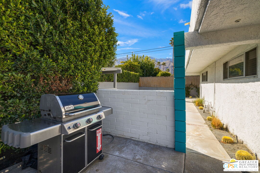 1481 North Fiesta Road Palm Springs, CA 92262 - Photo 13 of 63