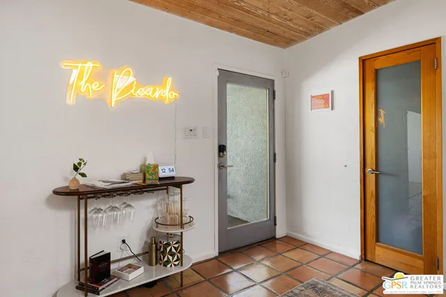 $9,000 | 1481 North Fiesta Road, Palm Springs, CA 92262