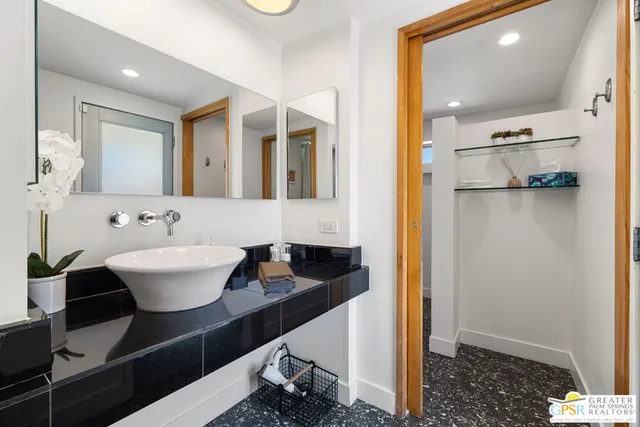 $9,000 | 1481 North Fiesta Road, Palm Springs, CA 92262