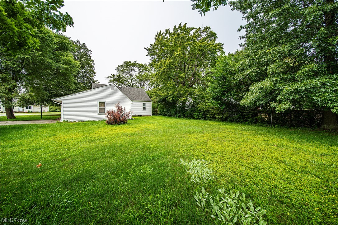 77 Prentice Road Painesville, OH 44077 - Photo 7 of 21 Gallery Image 7