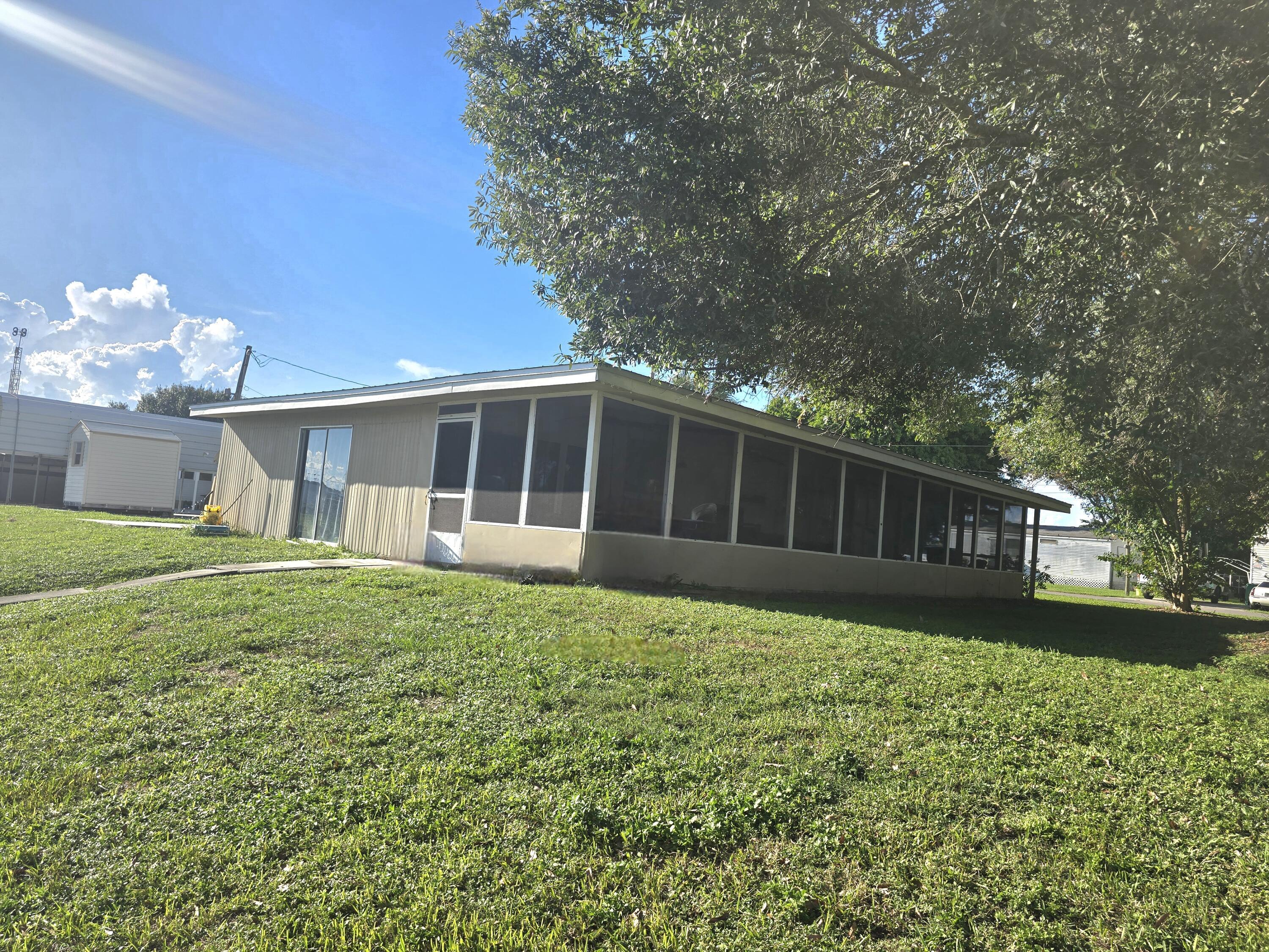 2612 Southeast 29th Street Okeechobee, FL 34974 - Photo 40 of 46 1000134466