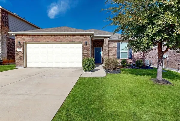 $364,000 | 2409 Buelingo Lane, Fort Worth, TX 76131