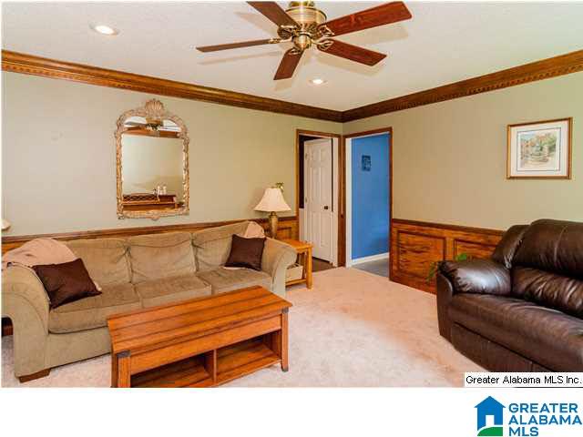 721 Valleyview Road Pelham, AL 35124 - Photo 8 of 27