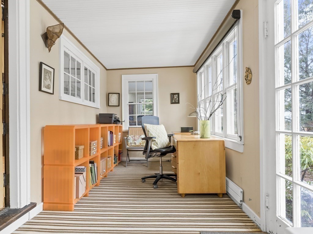 10 West Riding Street Wellesley, MA 02482 - Photo 11 of 21